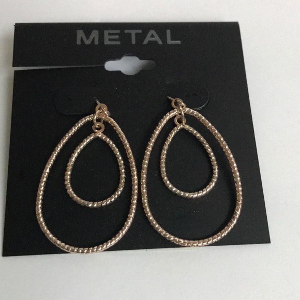 FREE!! Buckle Metal brand earrings.  Nwt.